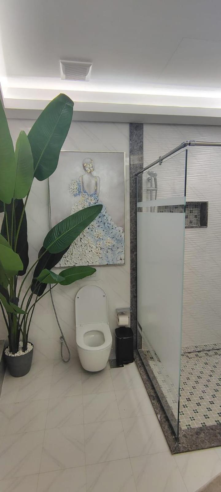 Dar Al Darwish 601 Apartment Doha Exterior photo